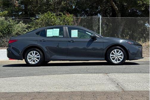 Underground 2025 Toyota Camry LE