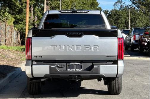 2026 Toyota Tundra Hybrid Platinum