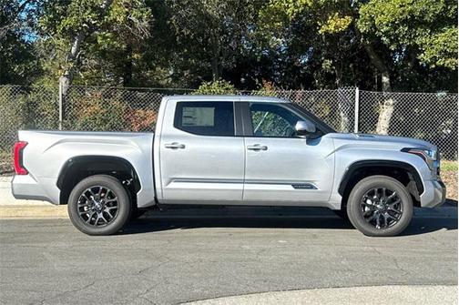 2026 Toyota Tundra Hybrid Platinum