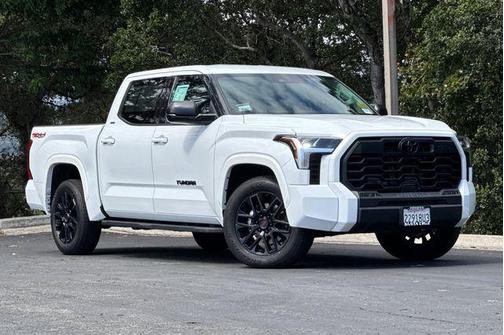 Ice Cap 2023 Toyota Tundra SR5