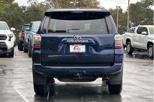 2023 Toyota 4Runner SR5