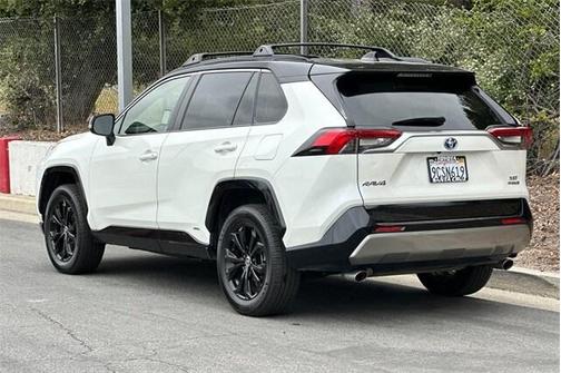 2022 Toyota RAV4 Hybrid XSE