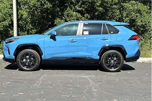 2025 Toyota RAV4 Hybrid SE