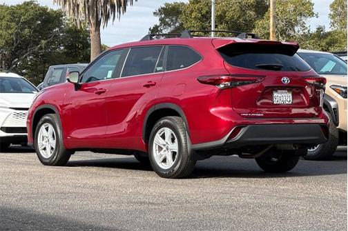 2023 Toyota Highlander Hybrid LE