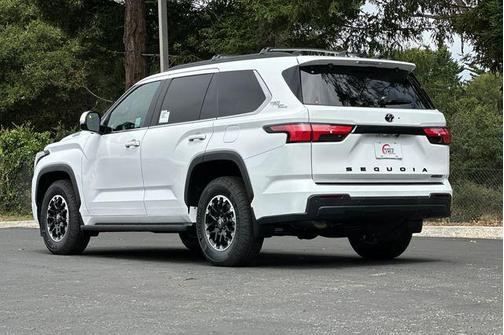 Ice Cap 2026 Toyota Sequoia SR5
