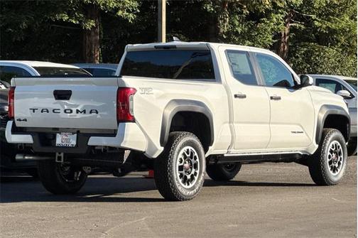 2025 Toyota Tacoma TRD Off-Road