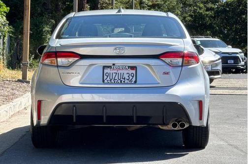 Classic Silver Metallic 2025 Toyota Corolla SE