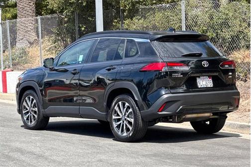 2024 Toyota Corolla Cross XLE