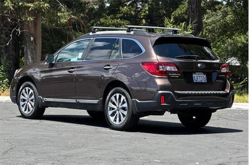 2019 Subaru Outback 2.5i Touring