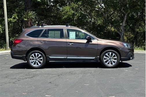 2019 Subaru Outback 2.5i Touring
