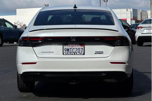 Pearl White 2024 Honda Accord Hybrid Sport-L