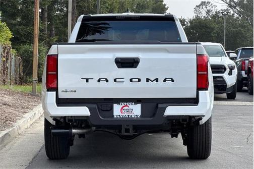 2025 Toyota Tacoma SR5