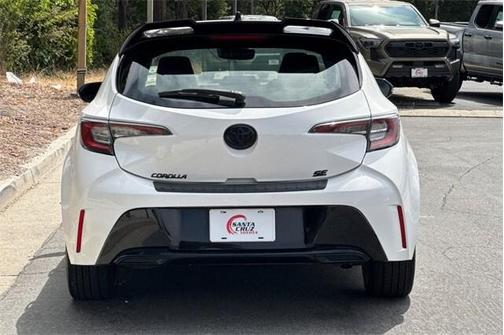 2020 Toyota Corolla Hatchback SE