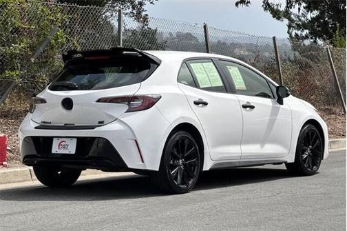 2020 Toyota Corolla Hatchback SE