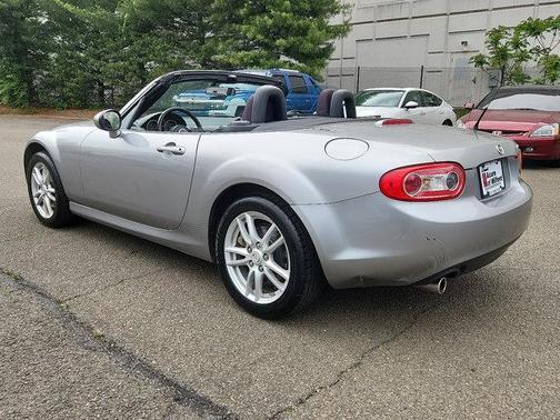 2011 Mazda MX-5 Miata Sport