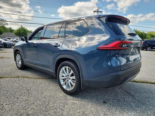 2024 Toyota Grand Highlander Platinum