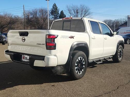 2022 Nissan Frontier PRO-4X