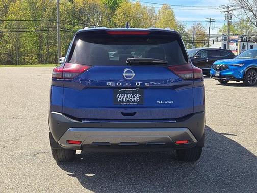 Caspian Blue Metallic 2023 Nissan Rogue SL