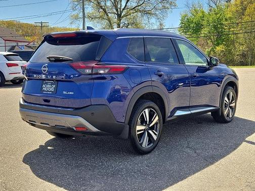 Caspian Blue Metallic 2023 Nissan Rogue SL