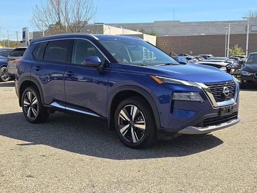 Caspian Blue Metallic 2023 Nissan Rogue SL
