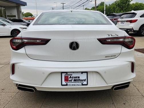 2022 Acura TLX Technology