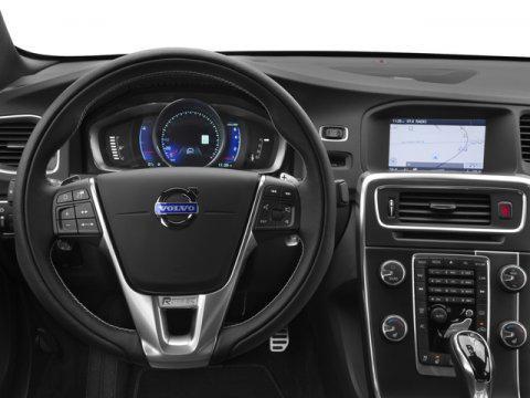 2016 Volvo S60 T6 Drive-E R-Design Platinum