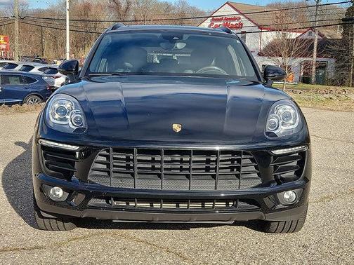 2018 Porsche Macan Base