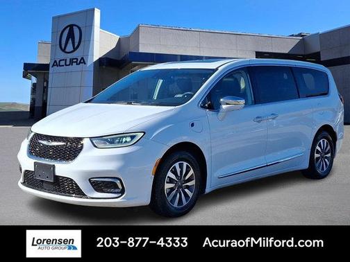2022 Chrysler Pacifica Hybrid Limited