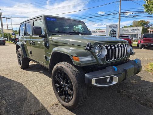 Sarge Green Clearcoat 2024 Jeep Wrangler 4xe Sahara