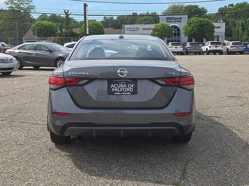 Gun Metallic 2023 Nissan Sentra SV