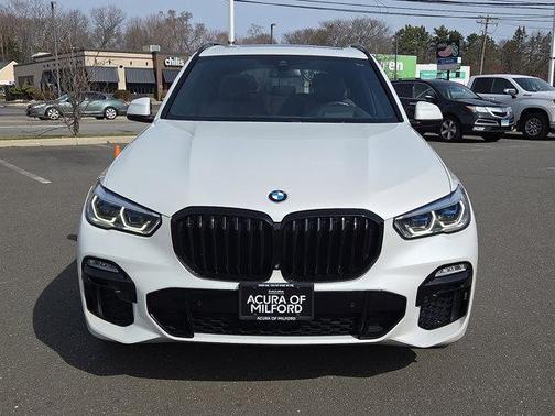 Mineral White Metallic 2021 BMW X5 xDrive40i