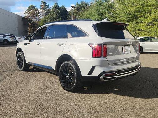 2022 Kia Sorento SX