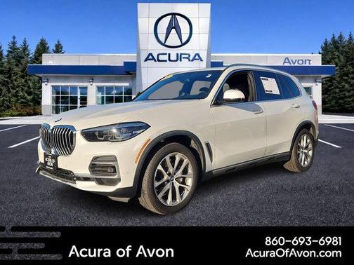 Mineral White Metallic 2022 BMW X5 xDrive40i