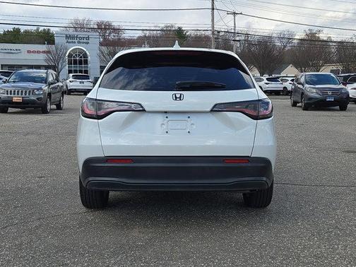 2024 Honda HR-V LX