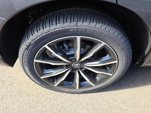 Liquid Carbon Metallic 2026 Acura RDX A-Spec Advance Package