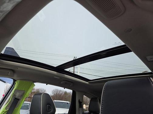 Nh 883P/Platinum W 2026 Acura MDX Advance Package