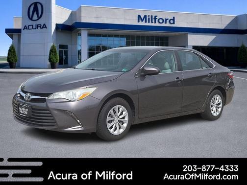 Predawn Gray Mica 2015 Toyota Camry SE