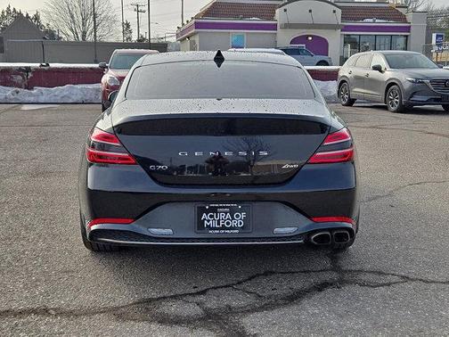 2023 Genesis G70 2.0T AWD