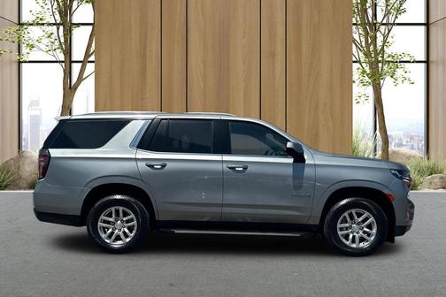 Sterling Gray Metallic 2023 Chevrolet Tahoe LT