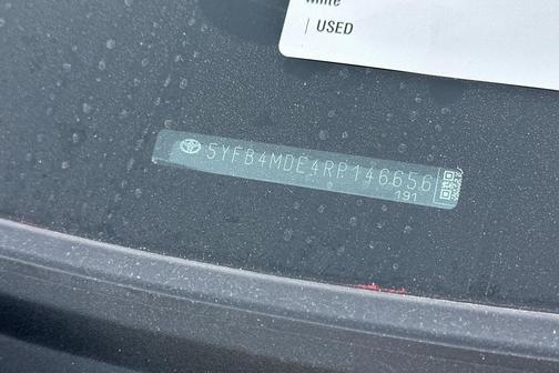 2024 Toyota Corolla LE