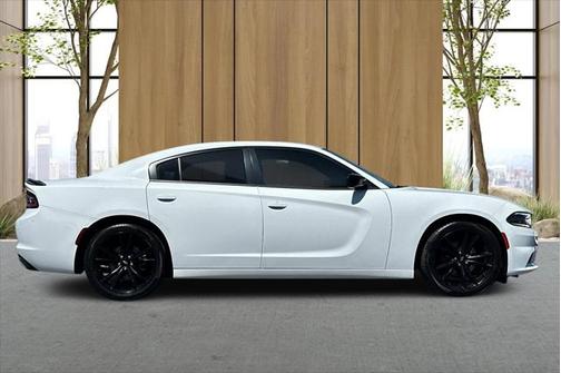 2018 Dodge Charger SXT