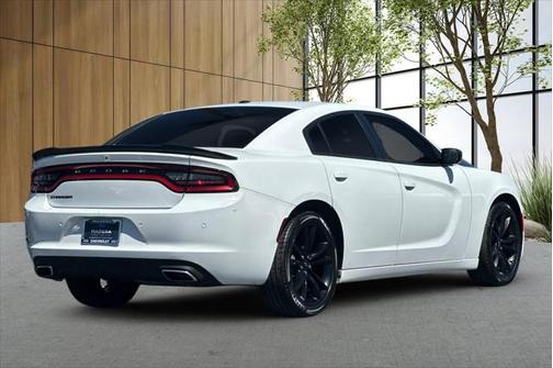 2018 Dodge Charger SXT
