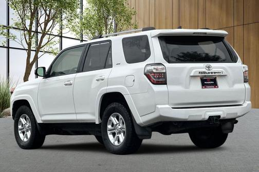 2022 Toyota 4Runner SR5