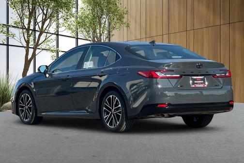2025 Toyota Camry XLE