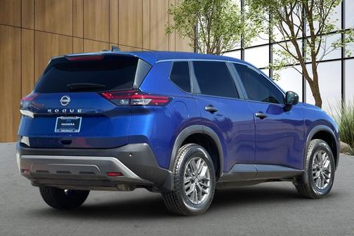 2022 Nissan Rogue S