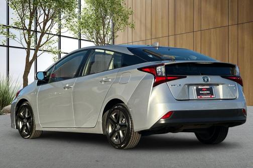 2019 Toyota Prius XLE