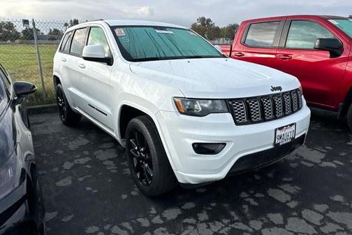 2020 Jeep Grand Cherokee Altitude