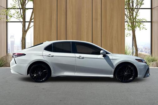 Ice Edge 2022 Toyota Camry XSE