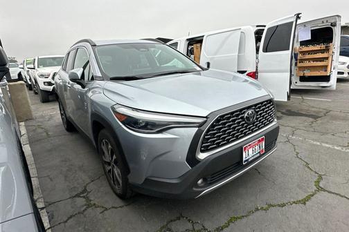 2023 Toyota Corolla Cross XLE