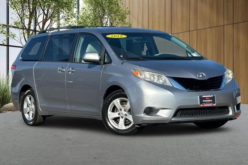 2012 Toyota Sienna LE